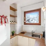 Charming Close To Cableway - Happy Apartament