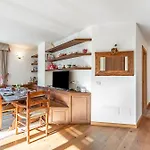Charming Close To Cableway - Happy شقة