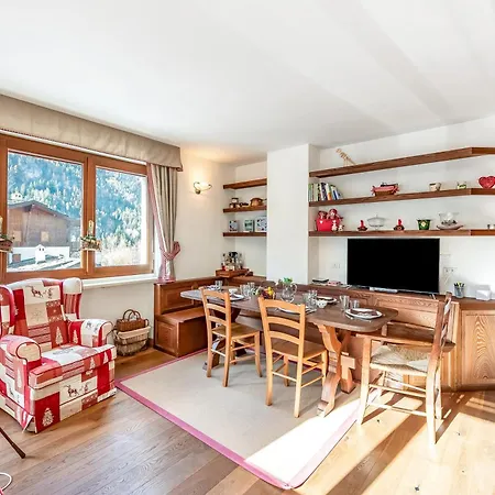 아파트 Charming Close To Cableway - Happy 프레셍디디에