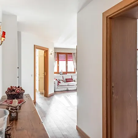 Charming Close To Cableway - Happy 프레셍디디에