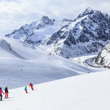 Charming Close To Cableway - Happy * 프레셍디디에